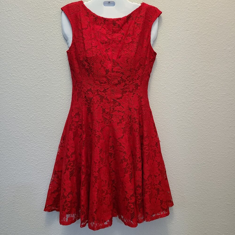 danny and nicole women's sleeveless red laced formal dress size 2 petite